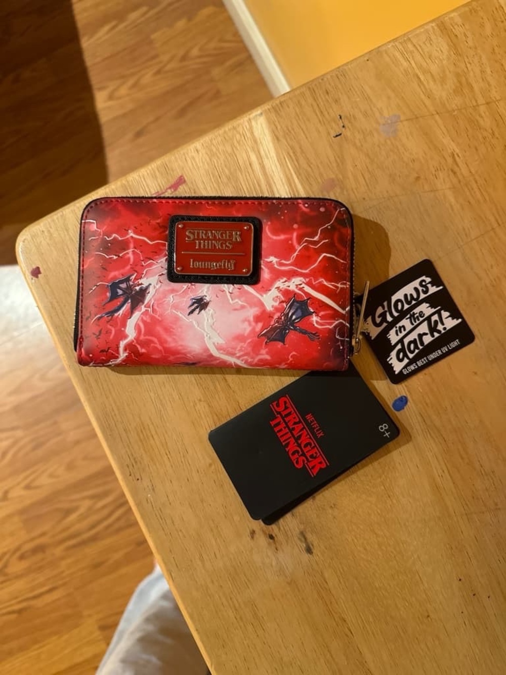 Lounge Fly Stranger Things Eddie Munson The Piggyback Mini Back Pack Exclusive - Picture 6 of 8